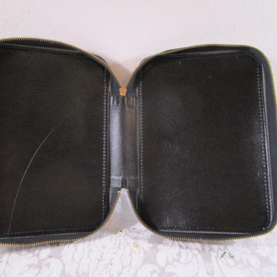 New Black vinyl scripture case with metal zipper