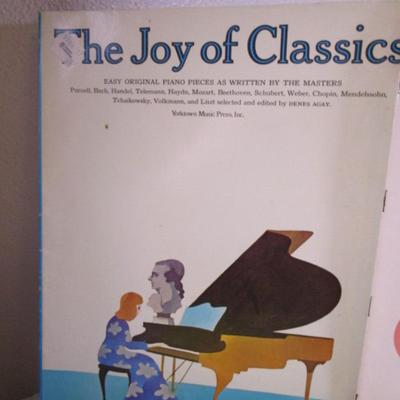 14 Vintage piano books