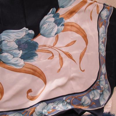 Winter scarf & 2 decorative scarves