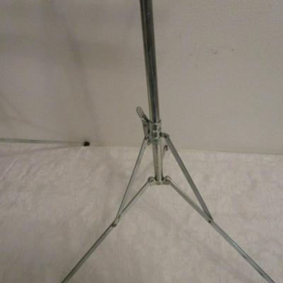 2 music stands