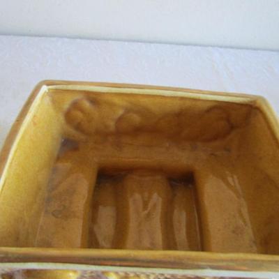 3 Vintage ceramic planters