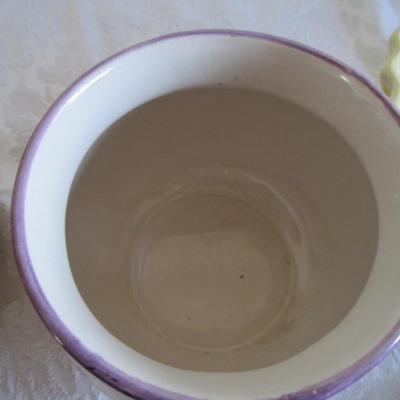 3 Vintage ceramic planters