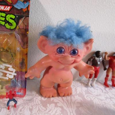 Micellaneous Toys (1)
