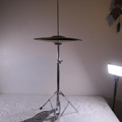 Cymbals on telescoping stand, Ludwig pedal