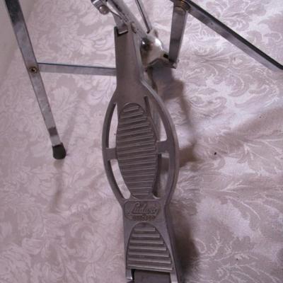 Cymbals on telescoping stand, Ludwig pedal