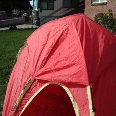 1 red tent