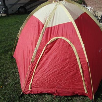 1 red tent