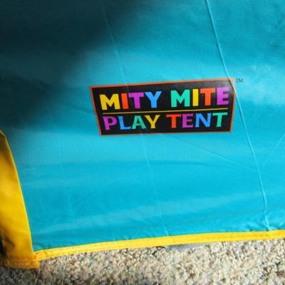 1 child's multi-color tent