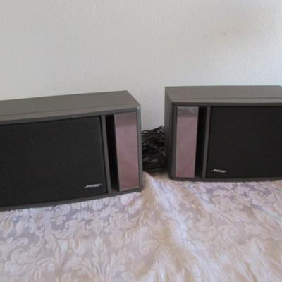 Bose Speakers - Like New!!