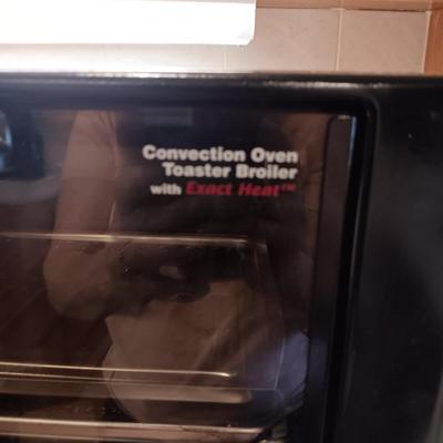 CUISINART CONVECTION OVEN, TOASTER, BROILER WITH EXACT HEAT