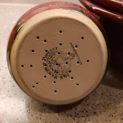 PAMPERED CHEF DEEP COVERED BAKER, CLAY BUD VASE AND 2 CLAY BOWLS