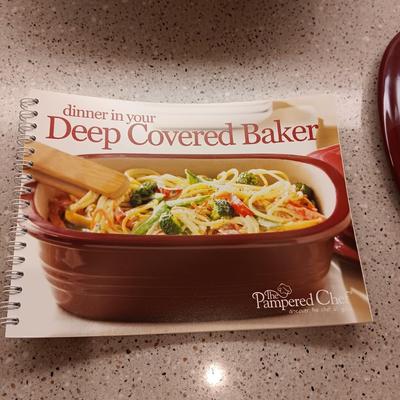 PAMPERED CHEF DEEP COVERED BAKER, CLAY BUD VASE AND 2 CLAY BOWLS