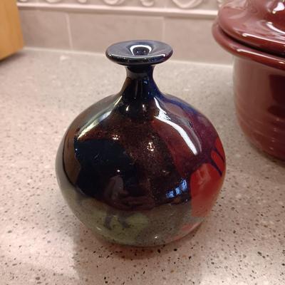 PAMPERED CHEF DEEP COVERED BAKER, CLAY BUD VASE AND 2 CLAY BOWLS
