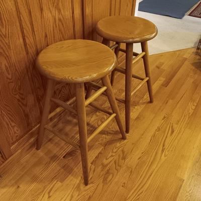 2 SOLID WOODEN BAR STOOLS 26 INCH