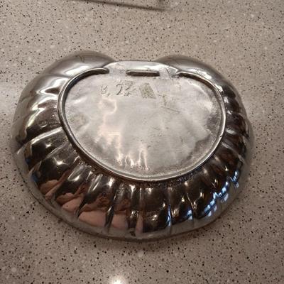 PEWTER OYSTER SHELL PLATTER, FISH CONDIMENT DISH, KONGE-TINN CRAB LEG TOOL & PEWTER WINE HOLDER