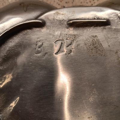 PEWTER OYSTER SHELL PLATTER, FISH CONDIMENT DISH, KONGE-TINN CRAB LEG TOOL & PEWTER WINE HOLDER