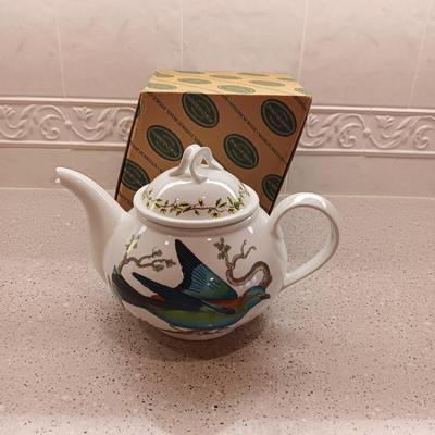 PORTMEIRION BIRDS OF BRITAIN TEAPOT