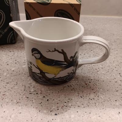 PORTMEIRION BIRDS OF BRITAIN CREAM AND SUGAR SET