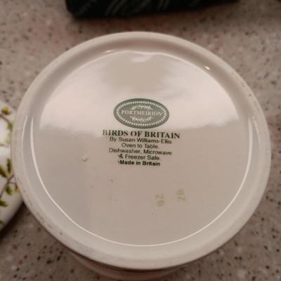 PORTMEIRION BIRDS OF BRITAIN CREAM AND SUGAR SET