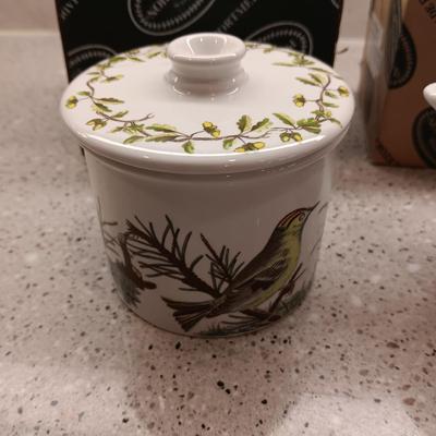 PORTMEIRION BIRDS OF BRITAIN CREAM AND SUGAR SET