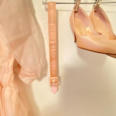 VINTAGE LESLIE FAY PRETTY PINK RECEPTION DRESS WITH MATCHING PINK SATIN PUMPS