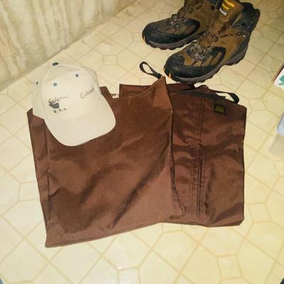 COLUMBIA HIKING/SNOW BOOTS, LCS WARM WEATHER BRIAR CHAPS & WOOL KNEE HI SOCKS