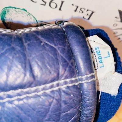 WARM WINTER SKI GLOVES & MITTENS