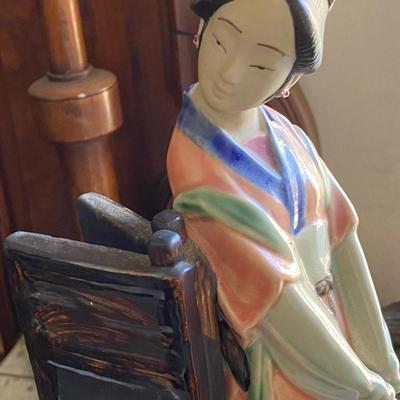 Chinese Porcelain Shiwan Geisha Waiting By Door Asian Figurine 13” Tall