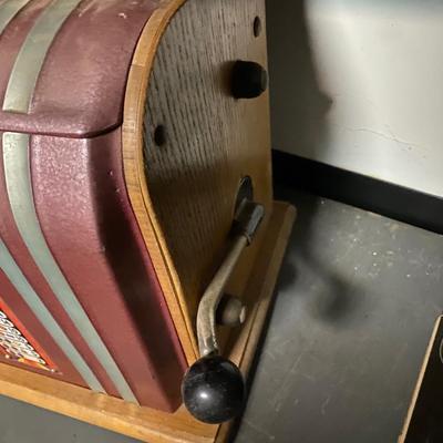 5-Cent Columbia Slot Machine