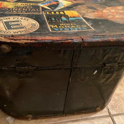 Antique Hat Box Luggage Vintage Stickers