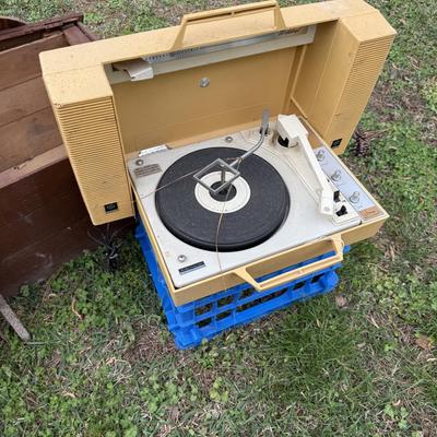 Wooden things lot