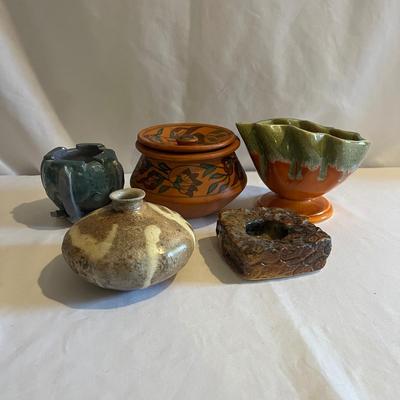 Hull Regal Pottery & More (GB2-MG)