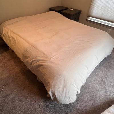 Restoration Hardware Buff Colored Queen Sized Duvet Covers, Sheets Plus a Duvet (GB2-RG)