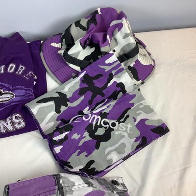 G8328 Lot of Baltimore Ravens Fan Shirts