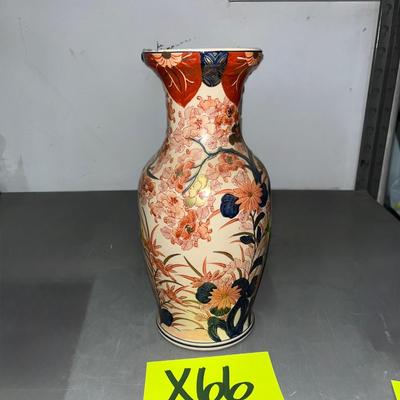 X66-Oriental Vase
