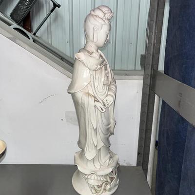 X65-Large Oriental Figure
