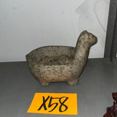 X58-Stone Animal Piece