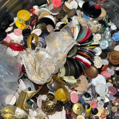 X55-Large Jar with buttons