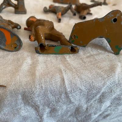 Vintage Barclay soldiers