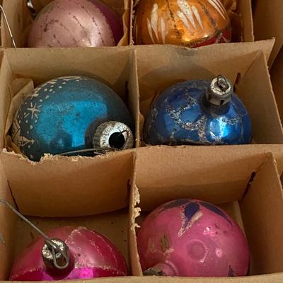 Vintage glass Christmas Ornaments, Lot #1