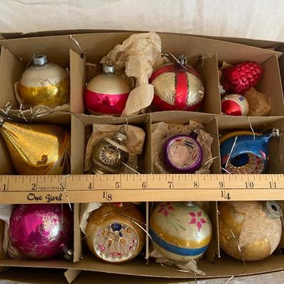 Vintage Christmas ornaments 13, 9 larger Lot #6
