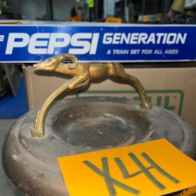 X41-Vintage Ashtray