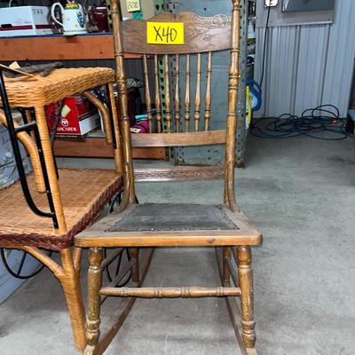X40-Wooden Rocker