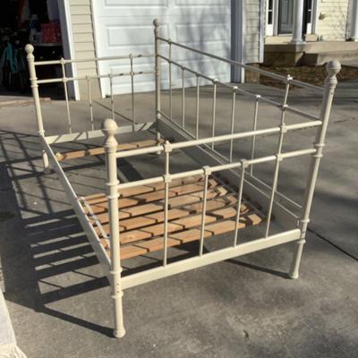 G8104 Metal Twin Bed with Mattress