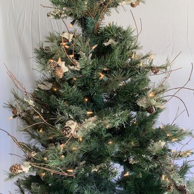 G8106 Artificial Christmas Tree