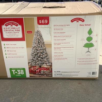 G8107 6.5 ft Artifical Christmas Tree
