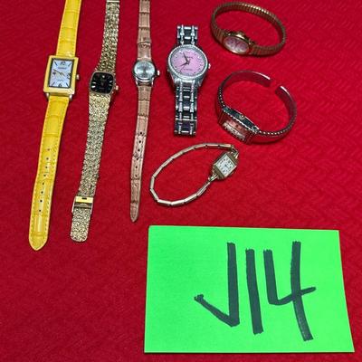 J14-assortment of women’s watches