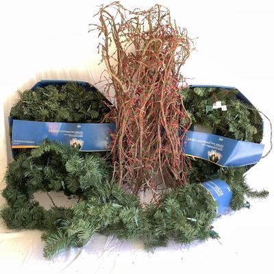 G8110 2 Pine Decor Lot