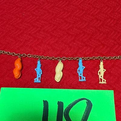 J18-Peanut Bracelet