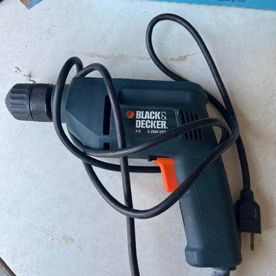 Black Decker keyless drill 3/8